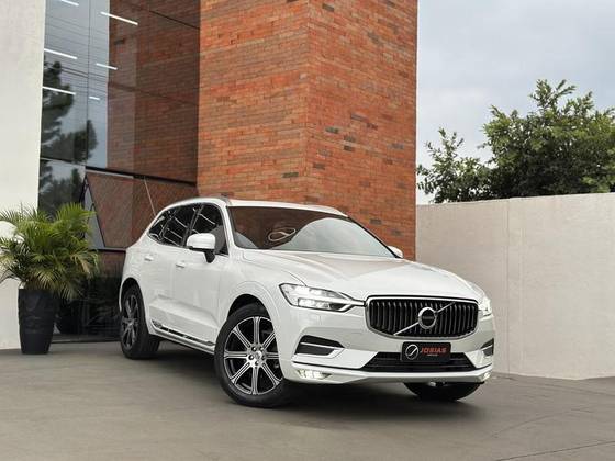 VOLVO XC60 2.0 D5 DIESEL INSCRIPTION AWD GEARTRONIC